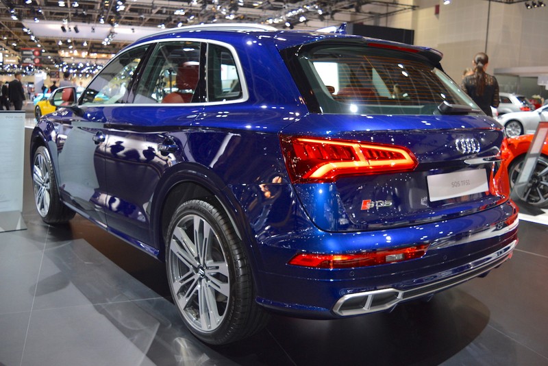 Xe sang Audi SQ5 2017 gia 1,5 ty dong tai Trung Dong-Hinh-9